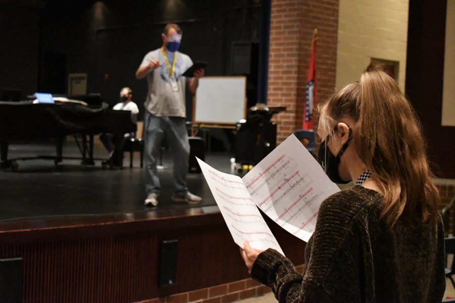 Choir continues to sing through pandemic